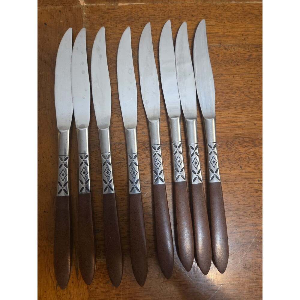 Ekco Eterna Canoe Muffin Knives (8) MCM Flatware Stainless Japan EKS5 Vintage